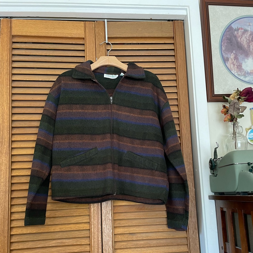 ✨ Shenanigans Warm Cropped Sweater Jacket ✨